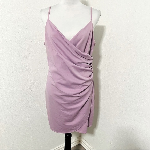 Unbranded Women’s Lilac Plus 2XL Bodycon V-Neck Mini Ruched Dress Side Zip - Picture 2 of 8